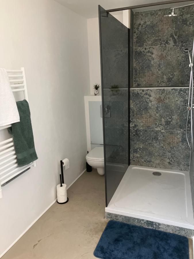 Chambre Avec Petit-Dejeuner En Provence Luberon La Tour-dʼAigues Exteriör bild